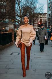 London Fall 2020 Street Style Winnie Harlow Style Du Monde Street Style Street Fashion Photos W Street Fashion Photos Urban Fashion Celebrity Street Style