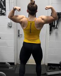 X-frame building back day 💪🏼 • Super setted the SA Row with the Underhand  Lat Pulldown with both hands (last 3 clips) • Coach: @colossus.clay  @coach.colossus • Meal prep: @cleaneatzkitchen code “CRENSHAW”