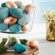 39 Easy Easter Centerpieces And Table Settings Easter Table Decorations Easter Table Settings Easter Centerpieces