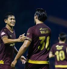 Последние твиты от ezra walian (@ezrawalian10). Rumor Transfer Ezra Walian Didekati Persib Bandung Usai Tinggalkan Psm Makassar Kumparan Com