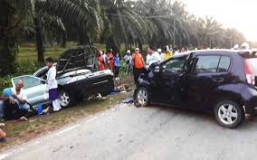 Jadual waktu solat johor bahru waktu solat adalah peruntukan tempoh atau selang masa tertentu bagi masyarakat muslim menjalani syariat solat sama ada fardhu ataupun sunat. 3 Students Die In Collision In Kota Tinggi Free Malaysia Today Fmt