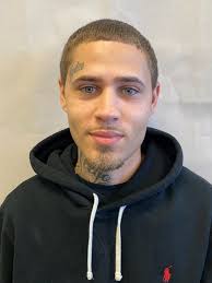 Malik Starks's Instagram, Twitter & Facebook