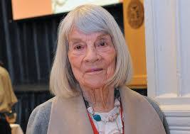 Janet Callender's Instagram, Twitter & Facebook