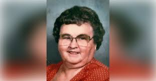 Sarah Sumpter's Instagram, Twitter & Facebook