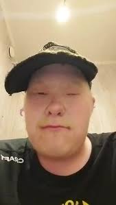 Robin Knief (@robinknief96rk)