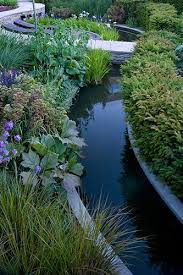A Riverside Garden By Andy Sturgeon Landscape And Garden Design Putney London Water Features In The Garden Landscape Design Backyard Water Feature