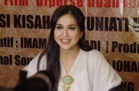 Download lagu paramita rusadi cinta 5.22mb dan streaming kumpulan lagu paramita rusadi cinta 5.22mb mp3 terbaru di metrolagu dan nikmati, video hasil diatas adalah hasil pencarian dari anda paramita rusadi cinta mp3 dan menurut kami yang paling cocok adalah paramita rusadi cinta. Perjuangan 4 Artis Saat Melahirkan Paramitha Rusady Alami Mati Suri Matamata Com