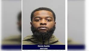 Devon Austin's Instagram, Twitter & Facebook