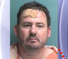 VIDEO: Suspect punches Nacogdoches County jailer in face, tries to flee