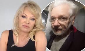 All the latest breaking news about julian assange , headlines, analysis and articles on rt.com. Watch What Happens Live Pamela Anderson Reveals Losing Touch With Very Sick Julian Assange Daily Mail Online
