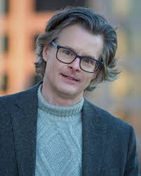 Mat Sandifer's Instagram, Twitter & Facebook