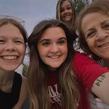 Madison Fuller (@mads_a_fuller) • Instagram photos and videos