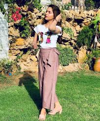 Style.pk is a fashion magazine covering fashion shows, pakistan fashion trends, pakistani fashion, celebrity news, celebrities gossips, designers dresses, dresses design, shoes, latest fashion trends, jewelry,jewelry designs, latest jewelry designs and all new fashion in pakistan Sukaina Khan Biography Age Husband Family Drama List Pics Showbiz Hut