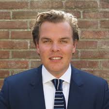 Trots op het team! Mooi recensie!