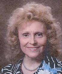 Gloria Dorris's Instagram, Twitter & Facebook