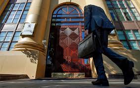 АФК «Система» стала контролирующим акционером «Синтеза»