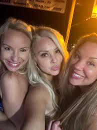 Hair Salon Professionals in Oak Hill, FL