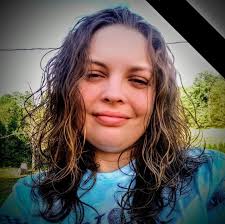 Free Christmas baskets for families in need drop your zipcode for free  delivery. Free Christmas gift Bundles from convoy of Hope,Who needs some?  Get details and register below ⬇️:  https://freecyclestation.lpages.co/support-aide-property-nacz ...