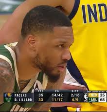 Dame has 35 PTS in the 1st half! Bucks have a 69-42 lead!!