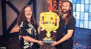 In 2011, lego introduced a toy theme based on ninja characters, known as lego ninjago. Lego Masters Deutschland 2020 Lego Masters 2020 Finale After Show Talk Ab 22 30 Uhr Promobricks Der Lego News Blog Lego Masters Meldet Sich Hierzulande Zuruck Depp Kor