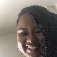 Elisha Hooks's Instagram, Twitter & Facebook