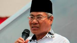 Since then, malaysia's education ministry has said the system is based on merit. Government Plans To Close 5 Education Malaysia Offices Abroad