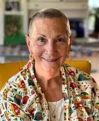 Roxanne Abramowitz's Instagram, Twitter & Facebook