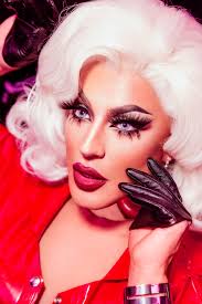 Envy peru se convierte en la primer drag queen latina en ganar un reality show de rupaul. Envy Peru Rob Jacobs