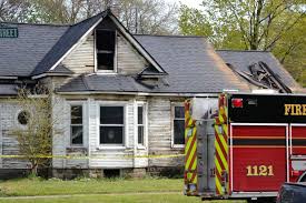 Replacement coverage, on the other hand, provides for the replacement of a roof that's beyond repair. How To File An Insurance Claim On Your House Viral Reddit Tips