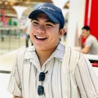 Matthew Moncayo's Instagram, Twitter & Facebook