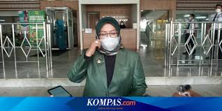 Tidak berstatus sebagai calon pegawai negeri sipil, pegawai negeri sipil, atau penyedia jasa lainnya perorangan. Pemkab Bogor Buka Rekrutmen Relawan Tenaga Medis Halaman All Kompas Com