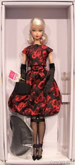 2018 Elegant Rose Silkstone Fashion Model Barbie In Stock Now Doll Dress Barbie Fashion Royalty Barbie Dolls