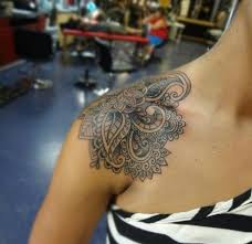 Ornament Tattooidee Com Tattoo Ideen Tatowierungen Mandala Tatowierung