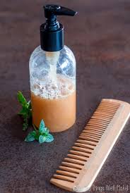 Ladies, if you notice that your hair has lost its shine and volume, then we highly recommend this homemade… click here to learn how to make homemade natural shampoo bar that will clean your hair naturally and is a good alternative to commercial shampoo. Natural Diy Clarifying Shampoo Oh The Things We Ll Make