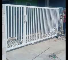 Pintu Gerbang Minimalis Konstruksi Dan Taman 759849897 Contoh pintu gerbang minimalis diatas merupakan beberapa model pintu pagar minimalis yang dikumpulkan dari beberapa sumber untuk anda. pintu gerbang minimalis