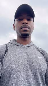 DaVon Robinson (@armoredfitness1) • Instagram photos and videos