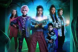 Joe ballarini, the author of a babysitter's guide to monster hunting, does not want his readers to be monster food. A Babysitter S Guide To Monster Hunting Netflix Review Stream It Or Skip It