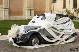 The Best Wedding Car Decorations Fun Ways To Decorate The Wedding Car Wedding Car Wedding Car Decorations Crazy Wedding
