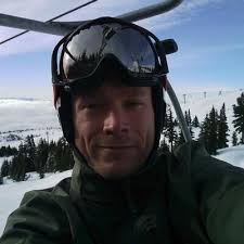 Eric Bernhardt (@esbernhardt)