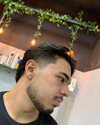 Ontem tive o privilégio de conhecer o MAIOR evento de barbeiros do país! O  Barber Week foi INCRÍVEL, com muita energia e cortes de cabelo TOP!  Profissionais de ALTO NÍVEL mostrando todo