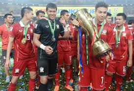 The custodian again turned in a dependable performance, shutting out the few chances had by thailand, and even intercepting dangerous passes outside his penalty area. Thailand Lift Suzuki Cup Khmer Times