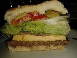 See 445 unbiased reviews of engenho lanches, rated 4.5 of 5 on tripadvisor and ranked #1 of 23 restaurants in paulo lopes. Cheese Burger Salad Picture Of Paulo Lanches Santo Andre Tripadvisor