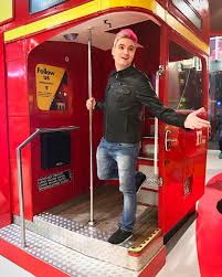 Последние твиты от elisa ferreira (@elisaferreiraec). Pin De Maria Eliza Ferreira Carvalho Em Felipe Neto Felipe Neto Irmaos Neto Netos