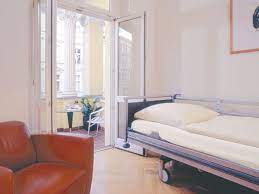 Die klinik sanssouci ist eine moderne privatklinik im historischen zentrum potsdams, in unmittelbarer nähe zu berlin. Prof Dr Christian Woiciechowsky Neurochirurgie Berlin Privatklinik Sanssouci