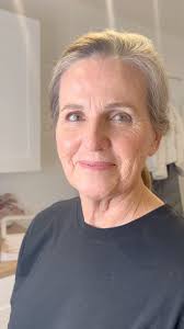 A Natural no makeup makeup look for Lorie Kane., 1