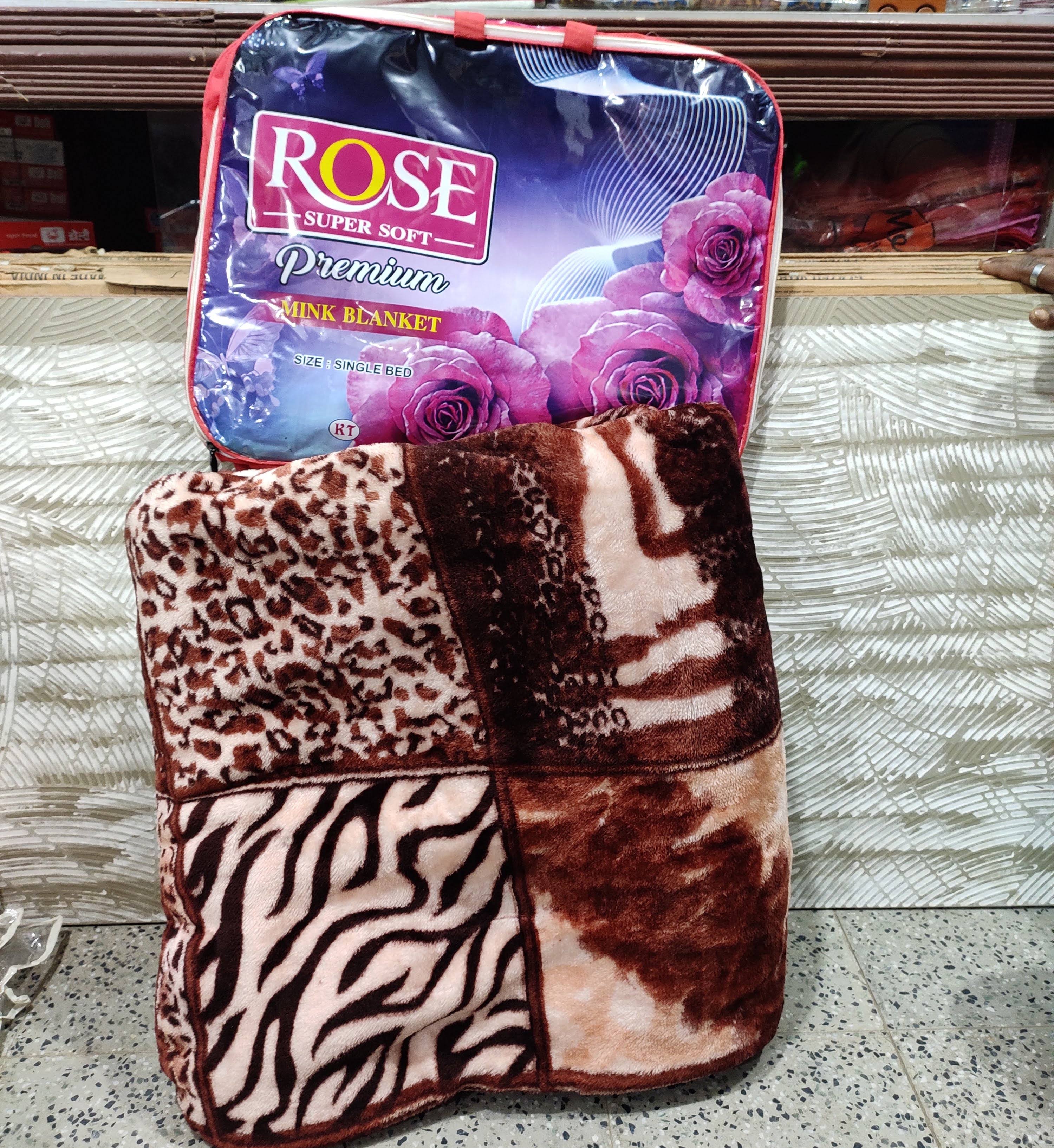 Blanket Rose product image