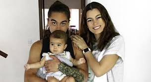 Sergio mayer contó que tras los diversos problemas que ha tenido su hijo, la expareja de barbara mori decidió alejarse del joven. Asi Fue El Reencuentro De Sergio Mayer Mori Con Su Hija Revista Caras
