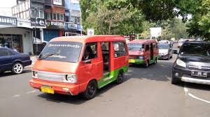 Ratusan sopir angkutan umum di kabupaten cianjur mogok beroperasi. Angkutan Umum Di Cianjur Akan Ditempeli Stiker Barcode Intip Masa Berlaku Kir Dan Trayek Tribun Jabar