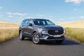 15 r 519 900 hyundai santa fe 2.2d executive used car 2019 31 000 km automatic. Hyundai Santa Fe 2021 Review Elite Snapshot Carsguide