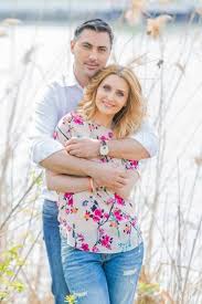 Alina sorescu a devenit mamă pentru a doua oară cu puțin timp înainte de paște, la 20 aprilie, dar, la fel ca la. Alina Sorescu LegÄƒtura MamÄƒ Copil Este Cu AdevÄƒrat DivinÄƒ Yve Ro